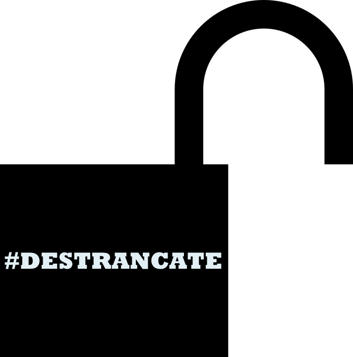 destrancate